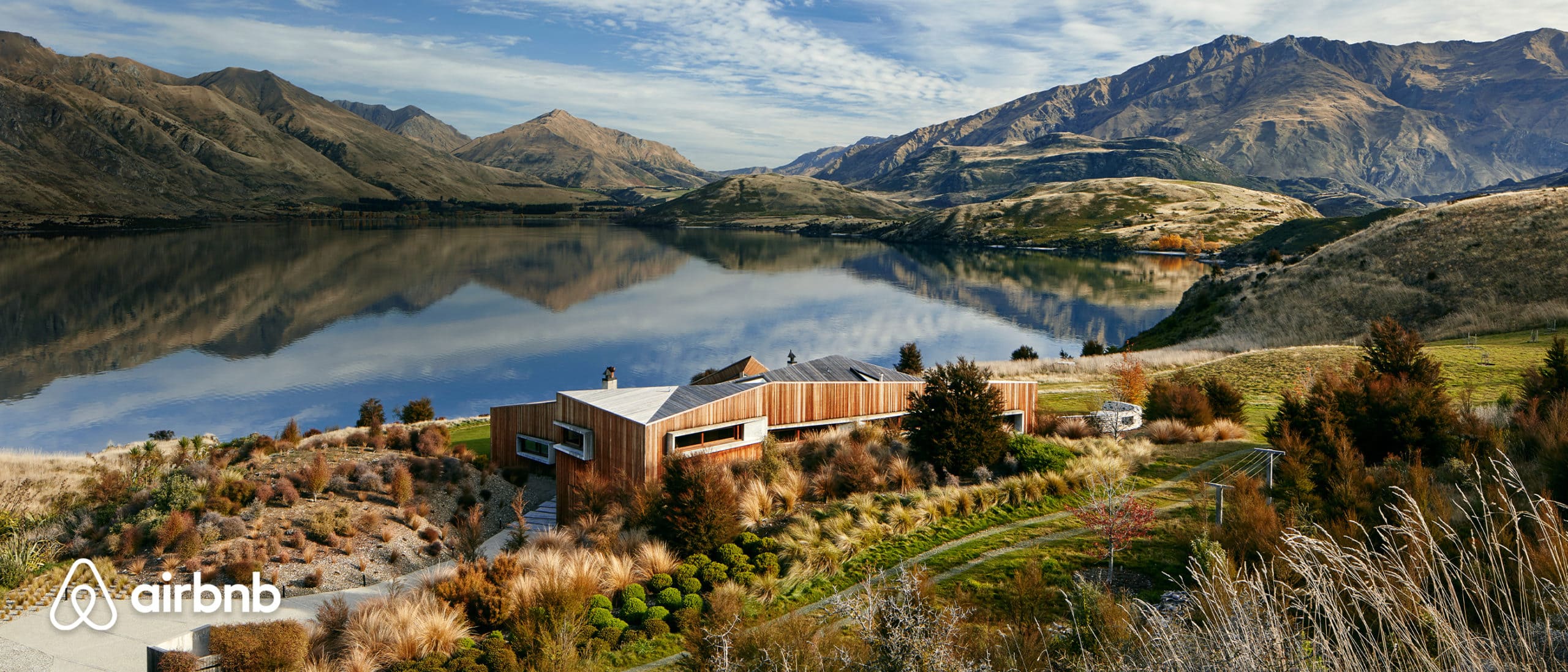 AirBnB overlooking lake in Wanaka NZ